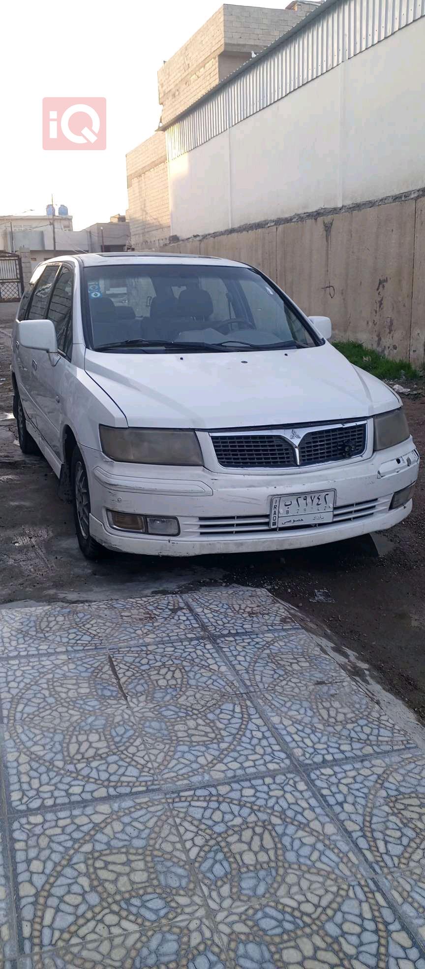 Mitsubishi Chariot